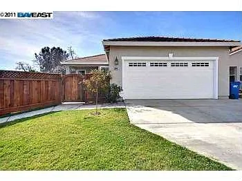 33847 5th St photo 1