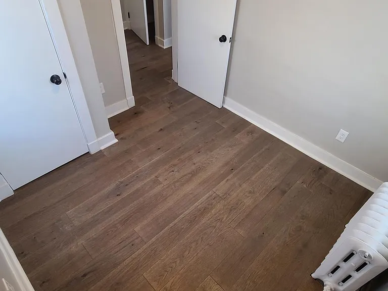 6340 Crombie St — Photo 15