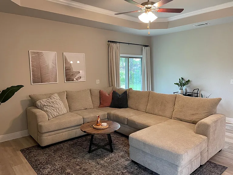 3928 Shady Grove Dr — Photo 5