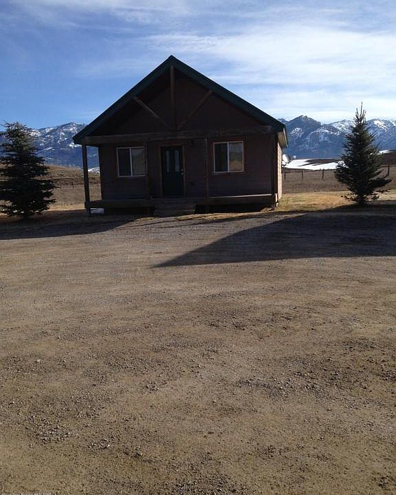 1st image of 263 Friesian Cir #5