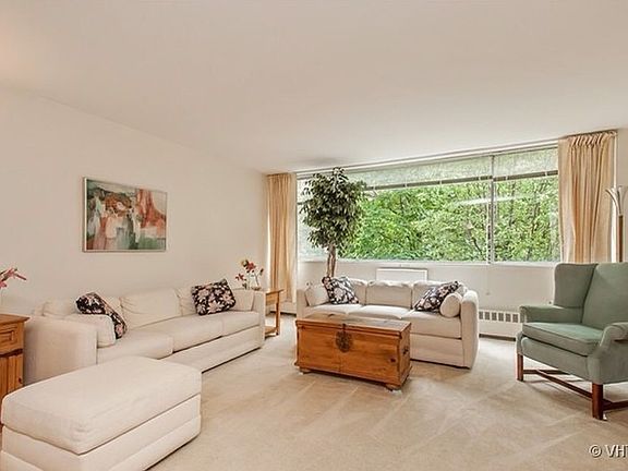 4th image of 1516 Hinman Ave APT 202