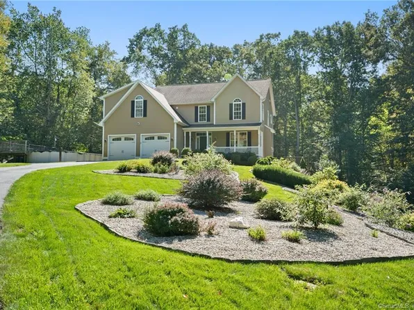 24 Sandy Hollow Road, Ledyard, CT 06339