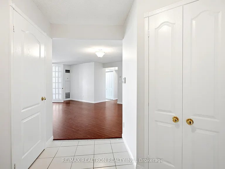 850 Steeles Ave W #1103 — Photo 3
