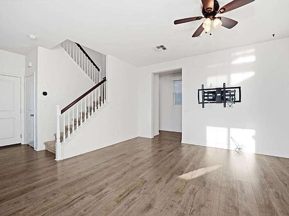 4th image of 1482 Franceschi Dr
