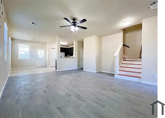 10126 Larch Creek Ct — Photo 6