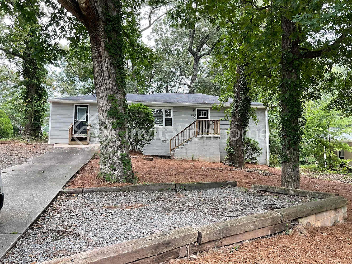 2500 Brentwood Rd Decatur, GA 30032 — Photo 1