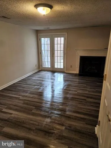 2017 Pointview Cir photo 1