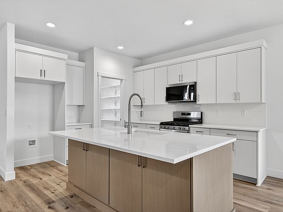 4th image of 2705 W 2740 N #170