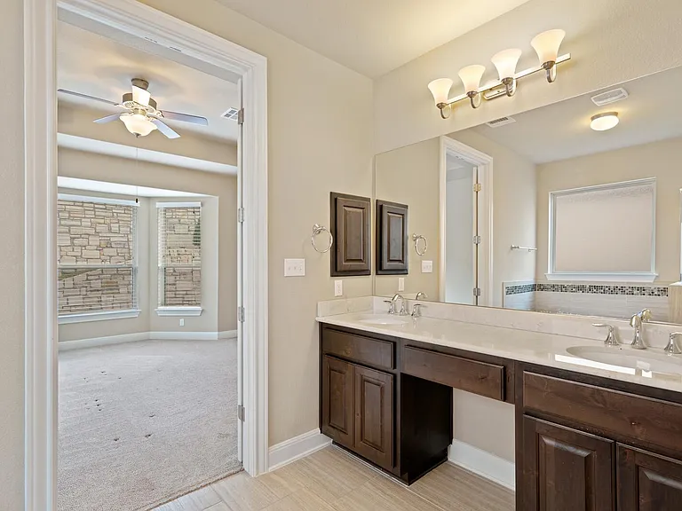 4205 Front Range Ln — Photo 19