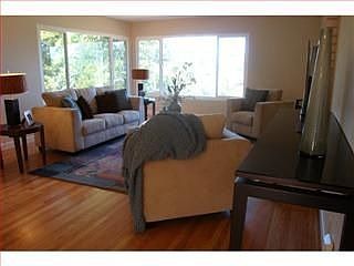 2nd image of 502 Avenue Del Ora