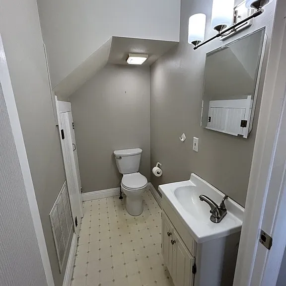 77 Bigelow St #0 — Photo 15