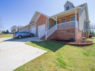 127 River Oaks Cir, Piedmont, SC 29673