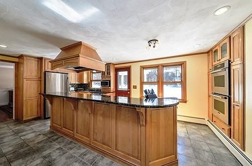 4th image of 25 Highmoor Dr
