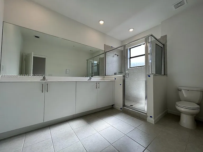 264 SW 159th Way — Photo 10