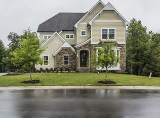 444 Wanderview Ln, Holly Springs, NC 27540