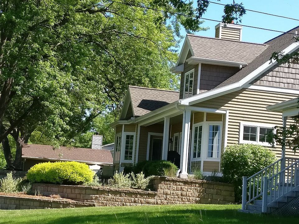 2nd image of 4913 Rothman Pl