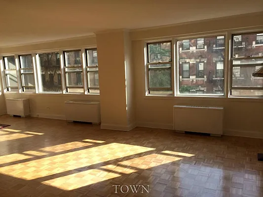 Sold by Town Residential | media 4