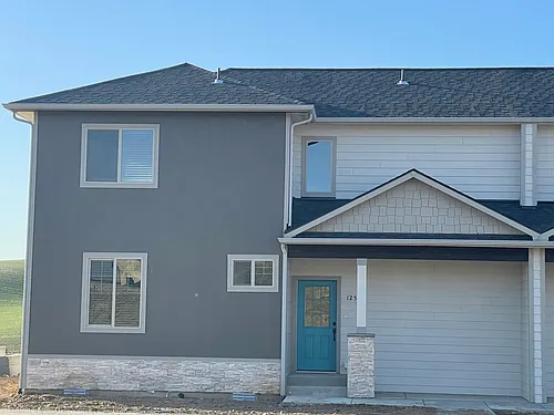 1252 NW Terre View Dr Photo 1