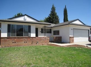 4118 N Ricewood Ave, Fresno, CA 93705