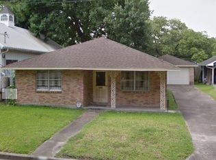 512 Higgins St, Humble, TX 77338
