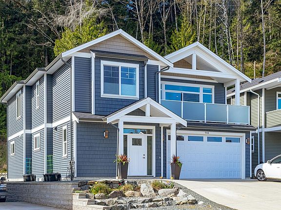 2nd image of 944 Craig Rd