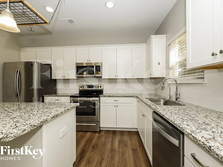 3211 Briar Chapel Dr — Photo 6