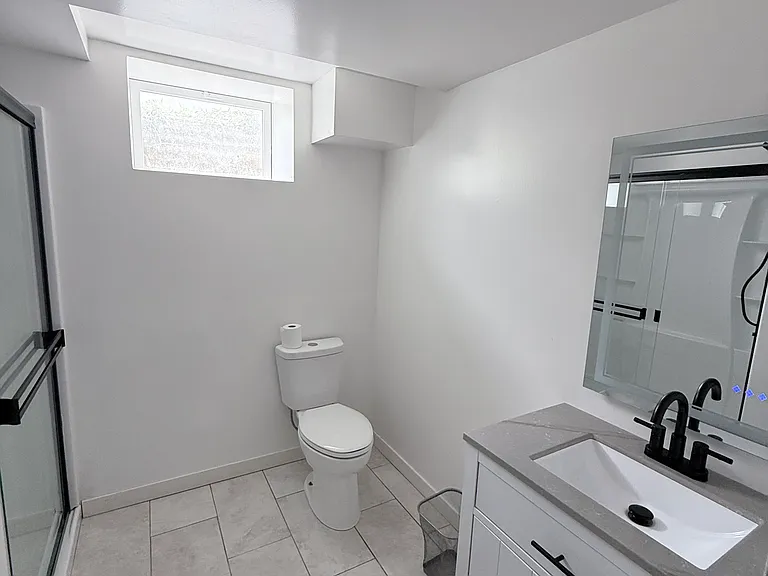 1830 Laubach Ave — Photo 12
