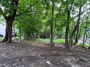 42 Bellevue St, Waterbury, CT 06704