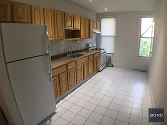 Rented by Bond New York