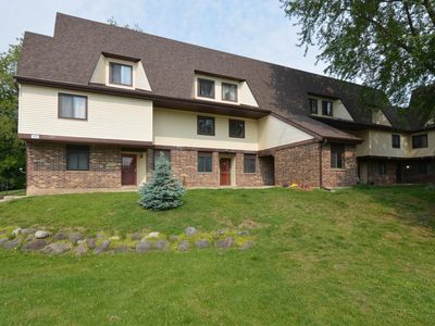 1010 North Sunnyvale Lane #B, Madison, WI, 53713