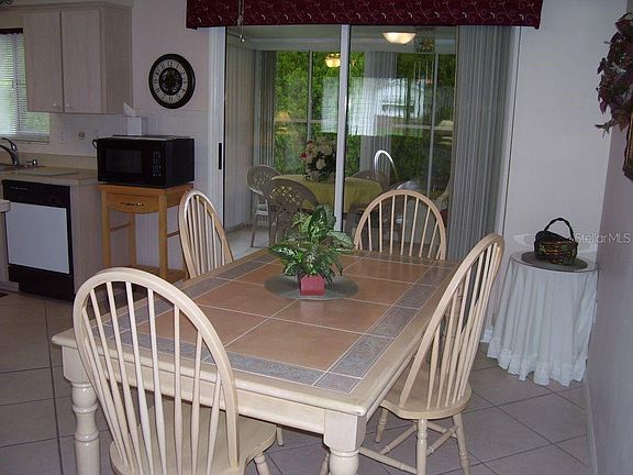 5th image of 17910 SE 96th Ct