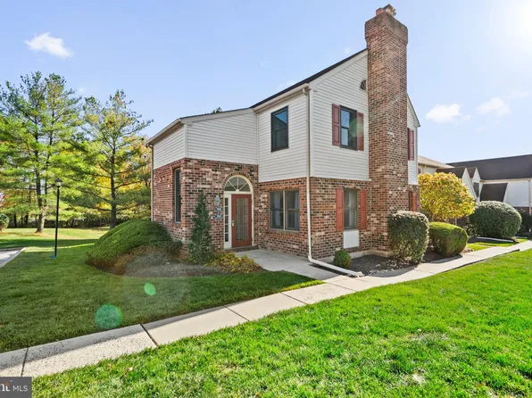 365 Norris Hall Ln #365, Norristown, PA 19403