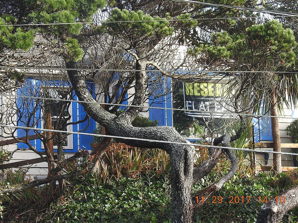 2nd image of 1129 NW 8th Ct