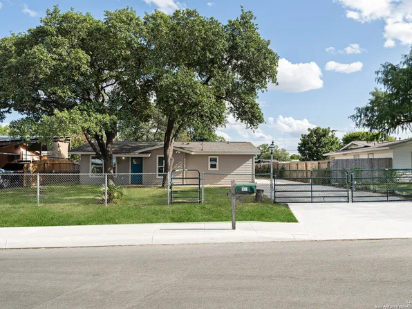 218 DEMYA DR, San Antonio, TX 78227