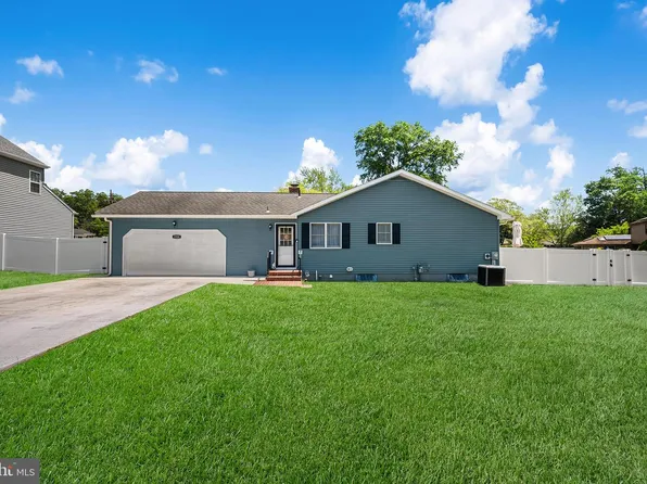 1726 Briarwood Dr, Somerdale, NJ 08083