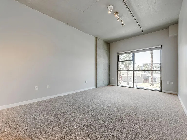 353 Bonneville Ave #123 — Photo 15