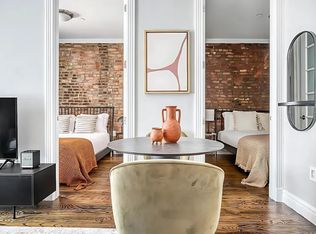 438 W 52nd St APT 2B, New York, NY 10019