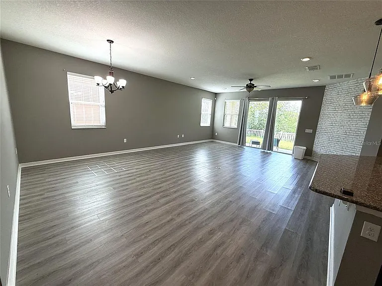 10638 Laguna Plains Dr — Photo 19