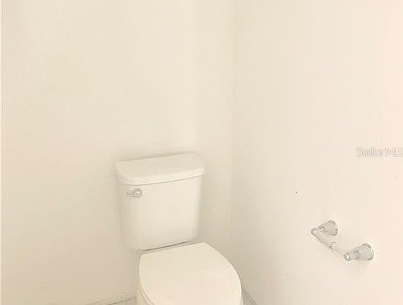 5th image of 305 Dogfish Way