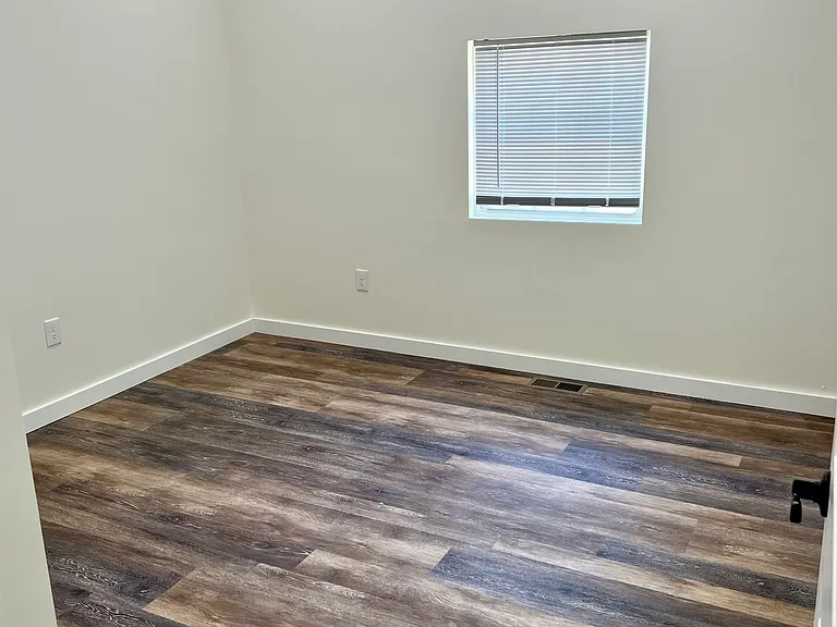 1316 Chestnut St — Photo 11