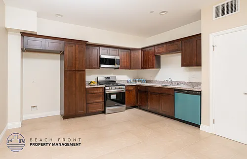 1522 Lomita Blvd. Photo 1