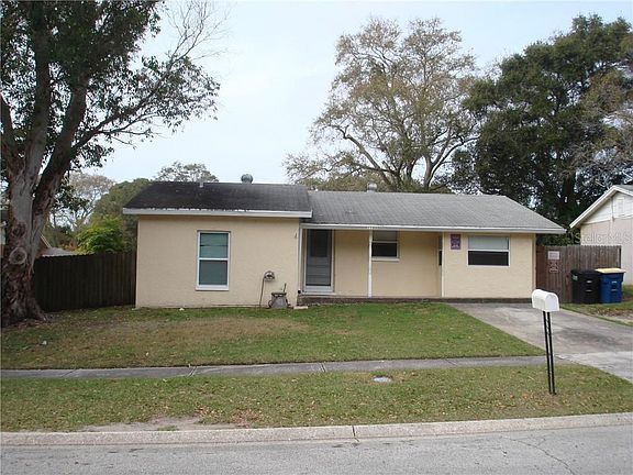 2nd image of 1108 Hollywood Ave