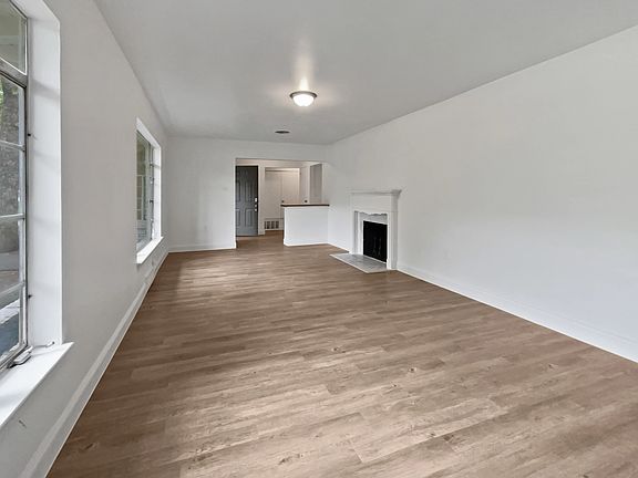 3rd image of 5824 Yolanda Dr #0