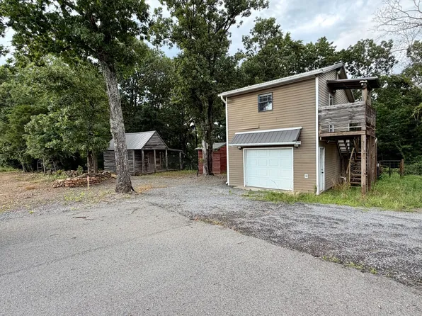 5640 Highway 65 N, Clinton, AR 72031
