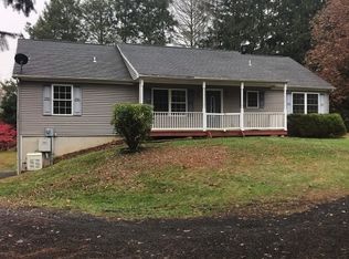 66 Sand Pond Rd, Hardwick, NJ 07825