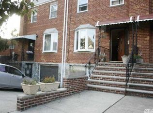 8803 Rutledge Ave, Glendale, NY 11385