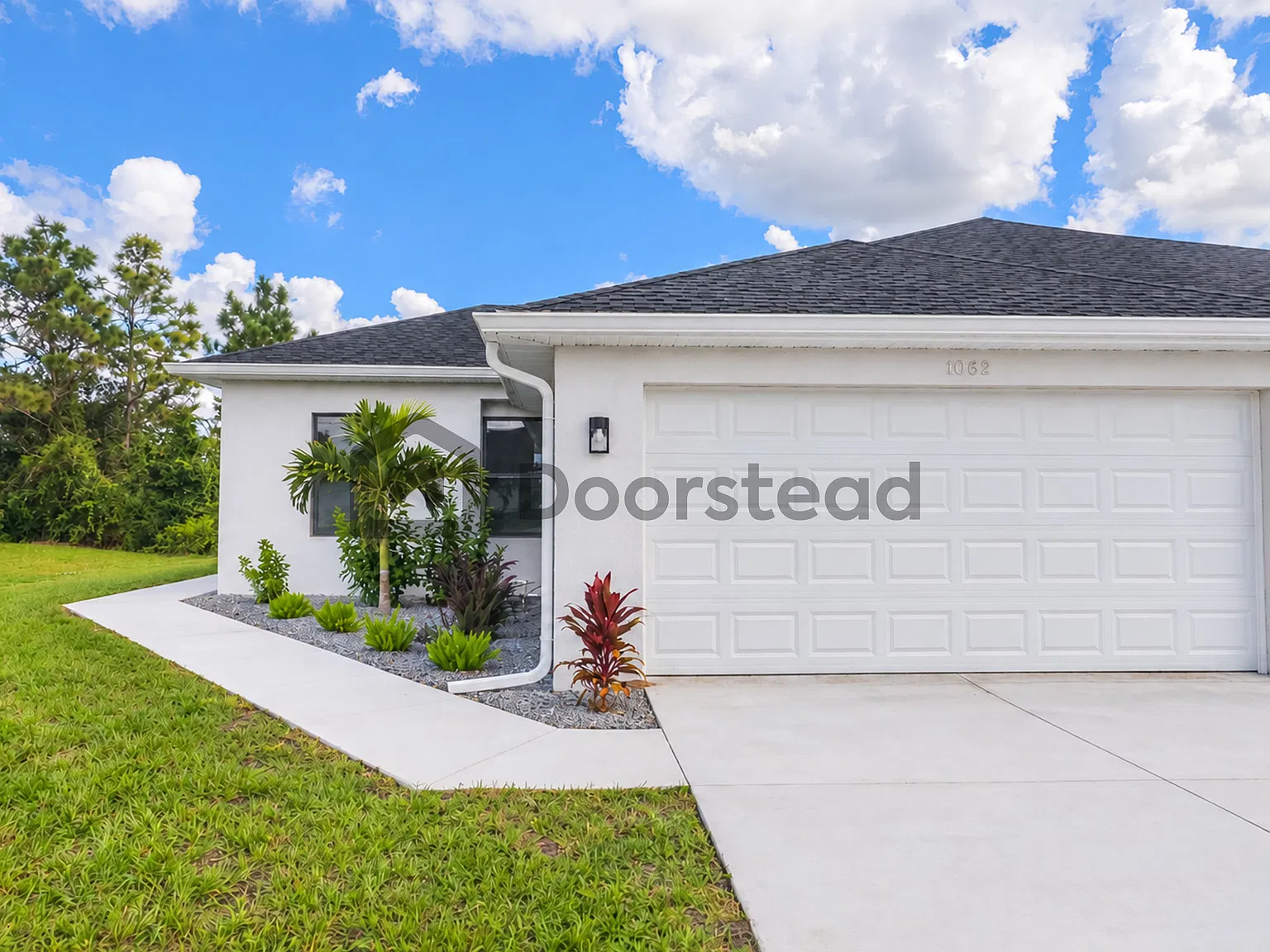 3 bed, 2.0 bath, 1452 sqft, $2,100 — Photo 2