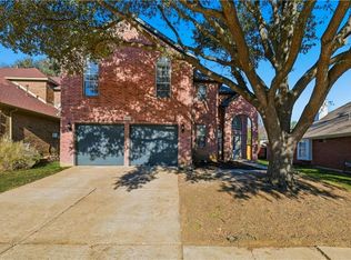 2313 Suntree Ln, Flower Mound, TX 75022
