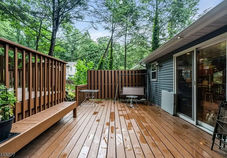 76 Valley View Dr — Photo 18