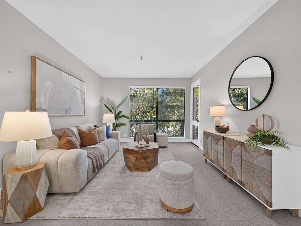 1st image of 4250 El Camino Real APT C226
